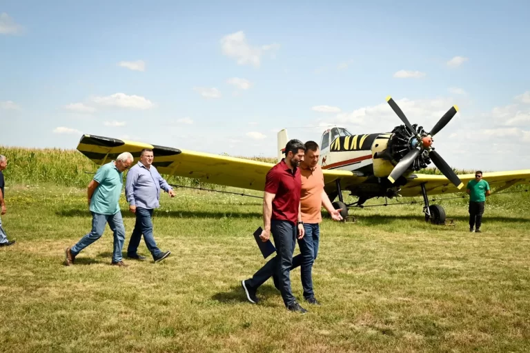 Akcija zaprašivanja komaraca iz aviona na teritoriji grada Beograda